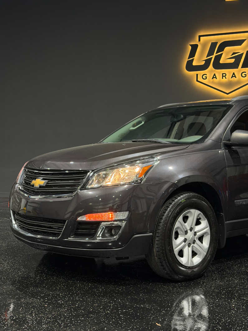 
								2016 Chevrolet Traverse LS 8 Passengers full									