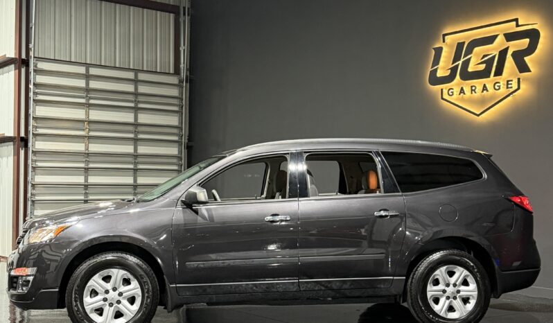 
								2016 Chevrolet Traverse LS 8 Passengers full									