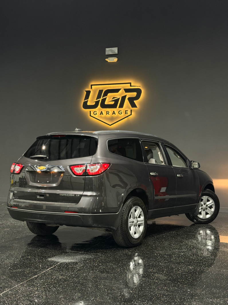 
								2016 Chevrolet Traverse LS 8 Passengers full									