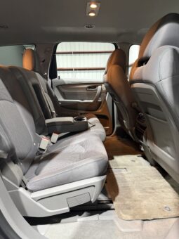 
										2016 Chevrolet Traverse LS 8 Passengers full									