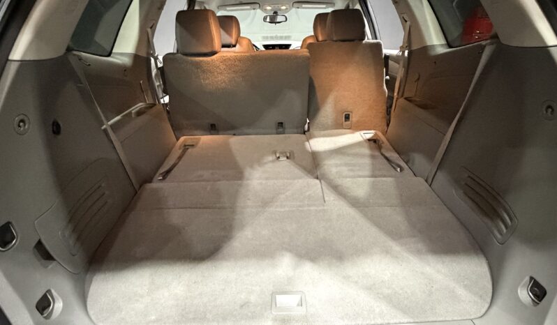 
								2016 Chevrolet Traverse LS 8 Passengers full									