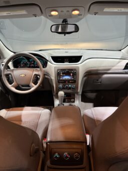 
										2016 Chevrolet Traverse LS 8 Passengers full									