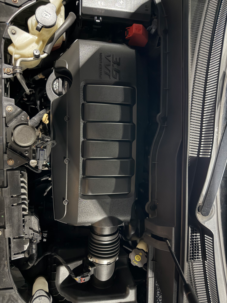 
								2016 Chevrolet Traverse LS 8 Passengers full									