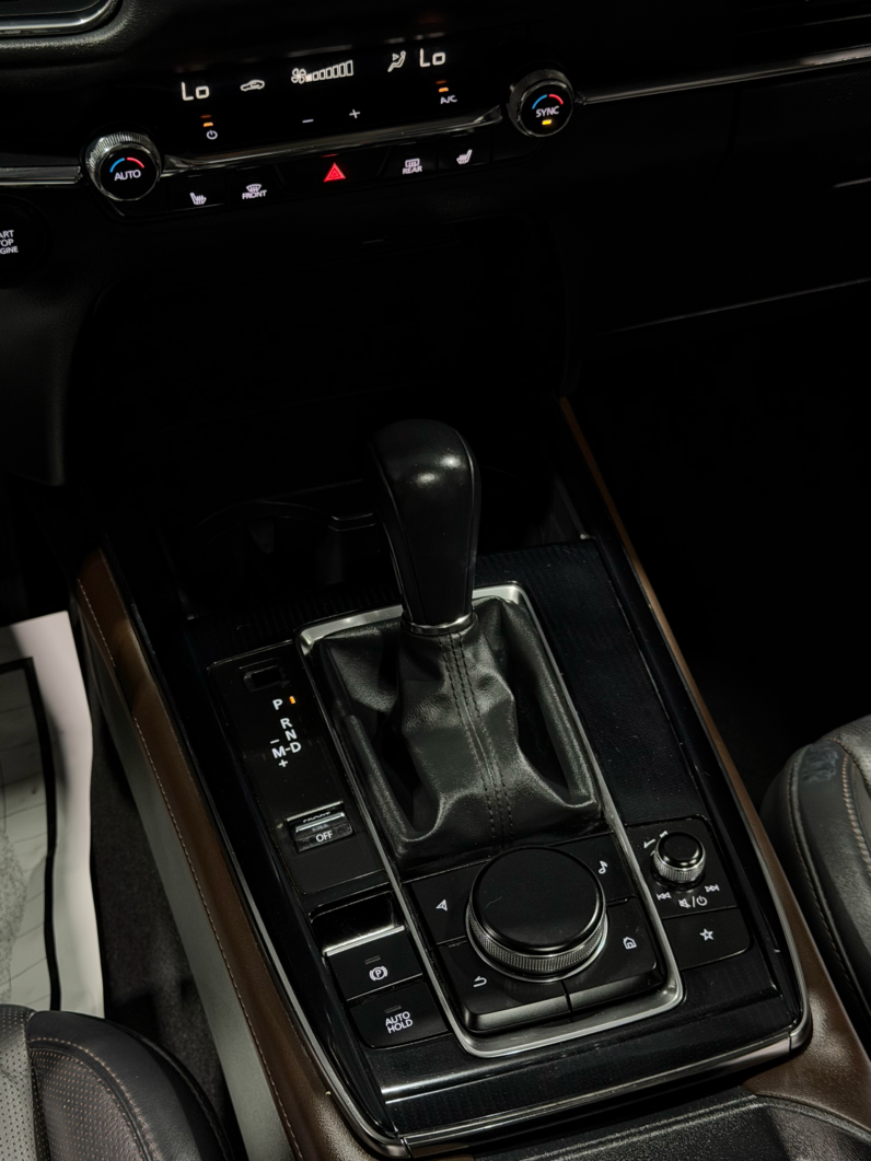 
								2021 Mazda CX-30 2.5 S Premium Sport Utility 4D full									